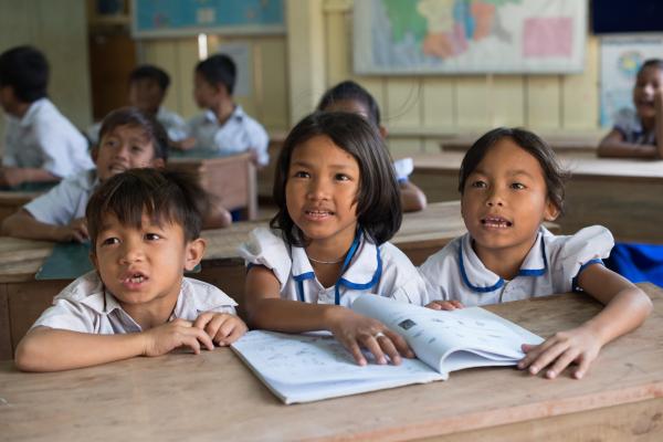 Children in class at the PSE centre in Phnom Penh